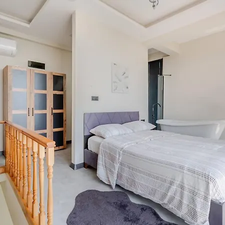1 Deluxe Istmal Havuz, Ate Ukuru فيلة